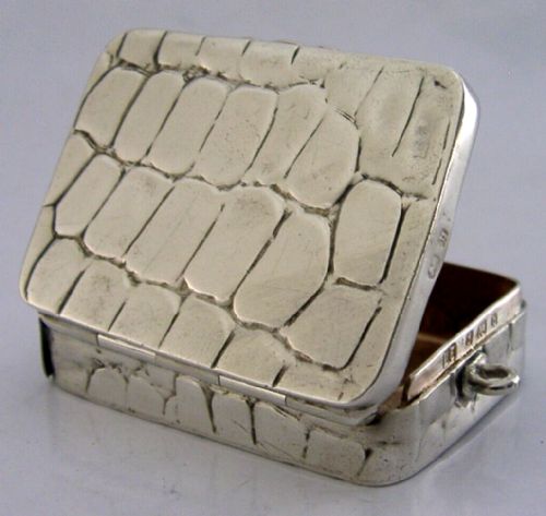 Rare English Edwardian Solid Sterling Silver Vesta Case 1901 Antique