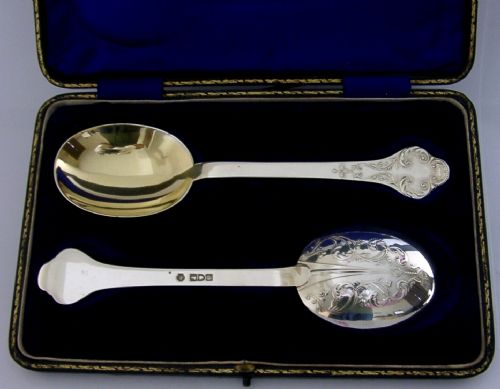 Pair of Stunning English Sterling Silver Lace Back Serving Spoons 1910 Antique Cased