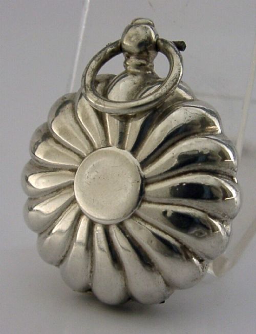 BEAUTIFUL ENGLISH STERLING SILVER GOLD SOVEREIGN CASE BOX HOLDER 1901 ANTIQUE