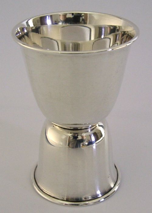 STYLISH AMERICAN STERLING SILVER DOUBLE ENDED JIGGER MEASURE c1940 BARWARE
