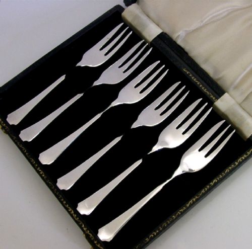 Set of Six Sterling Silver Cake Pastry Forks 1944 Antique Art Deco Cased 77g