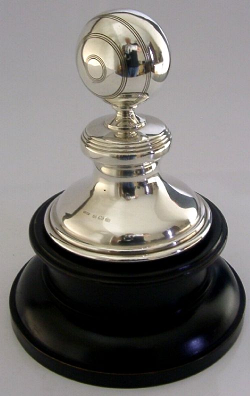 LARGE ENGLISH STERLING SILVER LAWN BOWLS TROPHY 1938 SPORTING BOWLING 404g