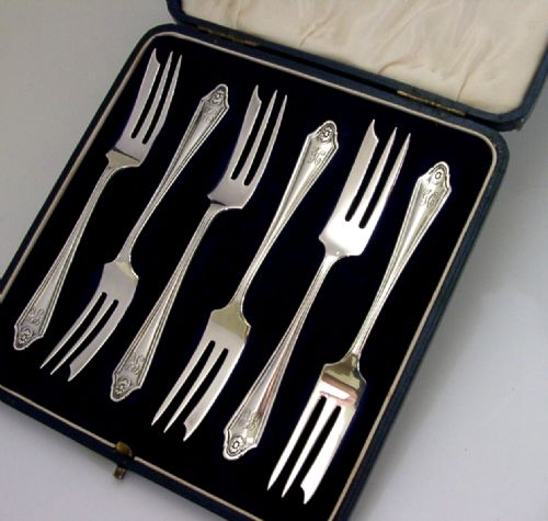 Set of Six Sterling Silver Cake Pastry Forks 1932 Antique Art Deco Cased