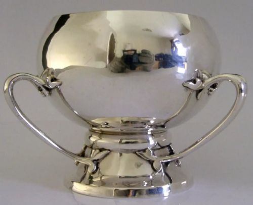 Stunning 312g Arts & Crafts English Solid Sterling Silver Tyg Bowl 1904 Antique