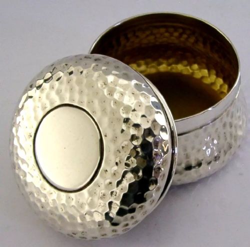 Beautiful Sterling Silver Planished Trinket Box 1906 Antique 38g Arts & Crafts