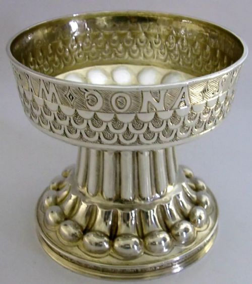 355g STERLING SILVER CHALICE CUP ARTS & CRAFTS ANTIQUE STUNNING CHESTER 1909