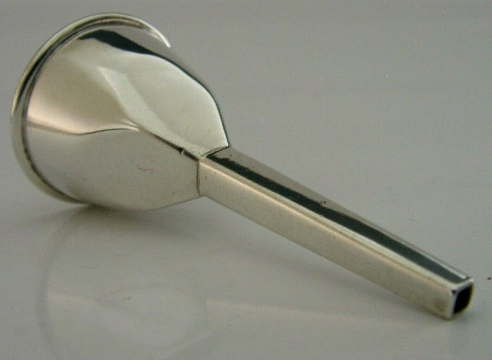 RARE ENGLISH SOLID STERLING SILVER HIP FLASK FUNNEL 1898 CHESTER ANTIQUE 2.75ins