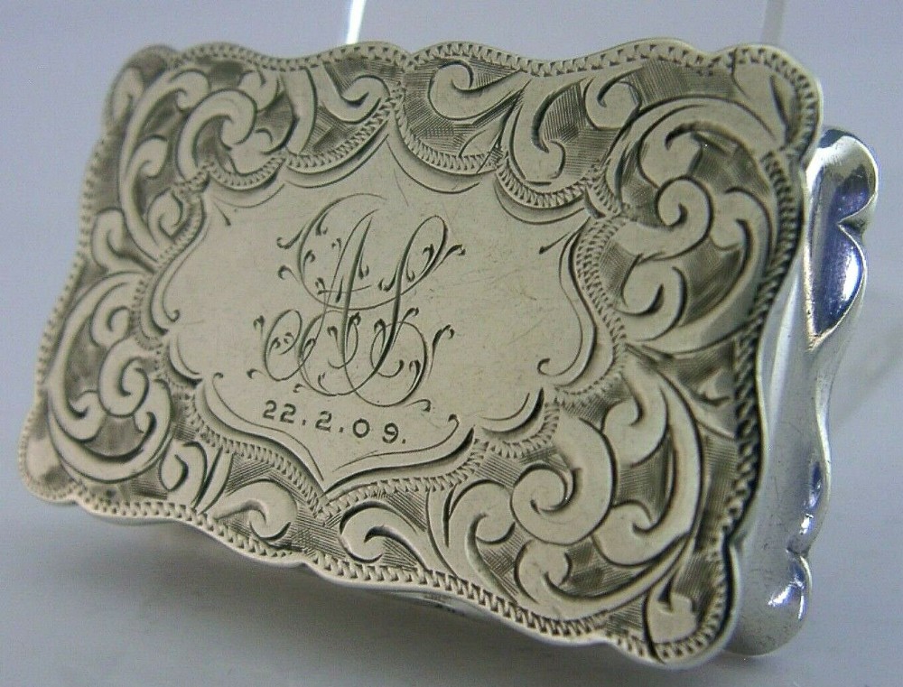 EDWARDIAN ENGLISH SOLID STERLING SILVER SNUFF SNUFF PILL BOX 1904 ANTIQUE