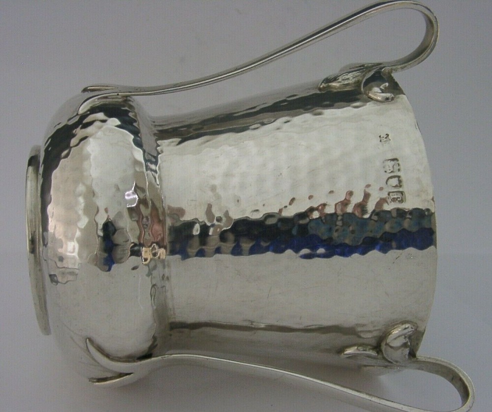 LARGE PLANNISHED STERLING SILVER ARTS & CRAFTS TYG CUP 1901 ANTIQUE 204g 3/4pint