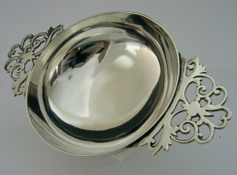 EDWARDIAN ENGLISH SOLID STERLING SILVER WHISKY CUP QUAICH 1907 ANTIQUE