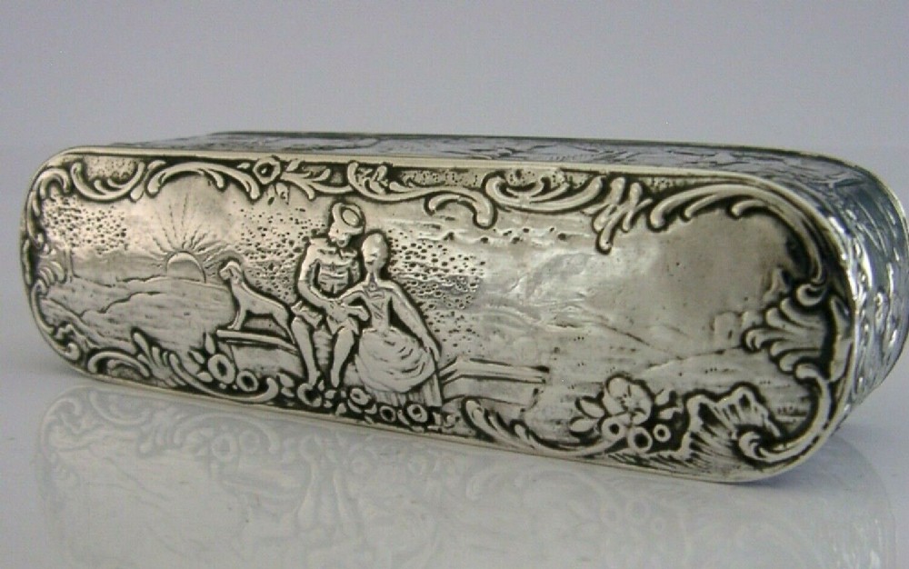 STUNNING LARGE HANAU GERMAN SOLID SILVER TABLE BOX c1900 ANTIQUE 90g CHERUBS
