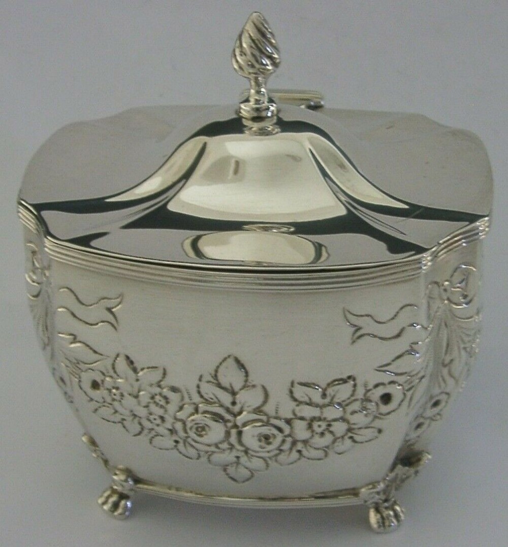 STUNNING ENGLISH CHESTER SOLID STERLING SILVER TEA CADDY BOX 1901 ANTIQUE 196g
