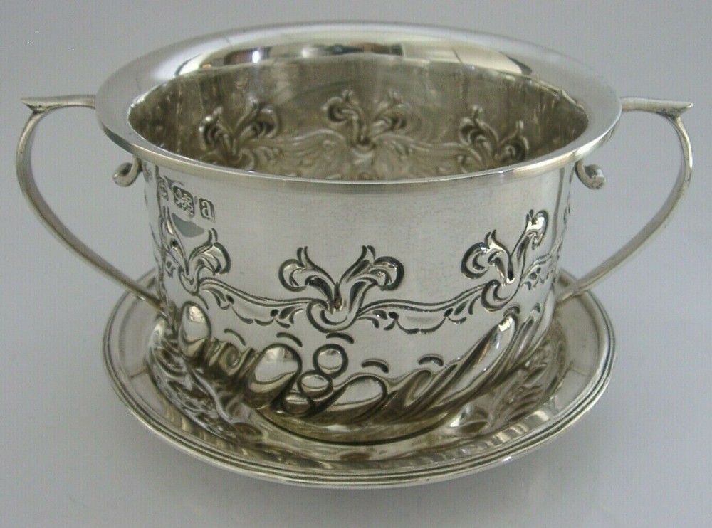 RARE VICTORIAN STERLING SILVER PORINGER BOWL CUP AND SAUCER 1900 ANTIQUE 198g