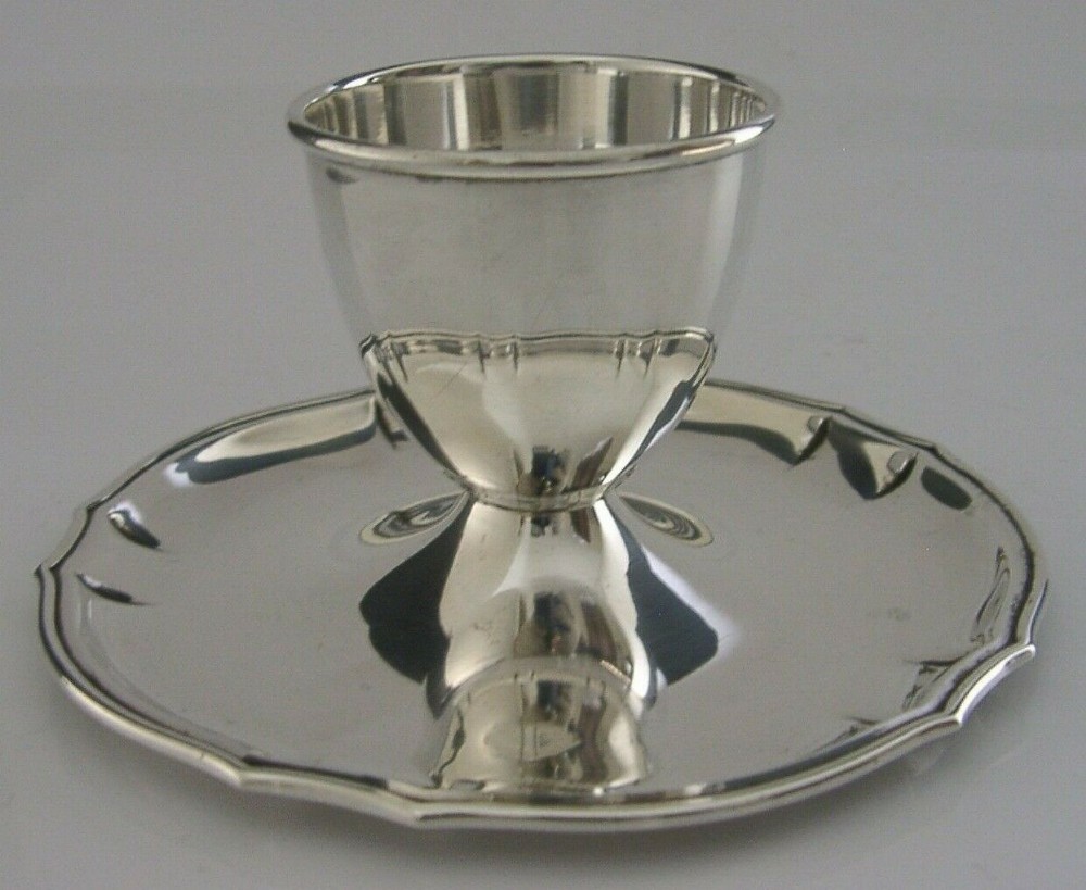 RARE SWISS SOLID SILVER EGG CUP AND SAUCER c1940s ANTIQUE JEZLER SWITZERLAND 66g