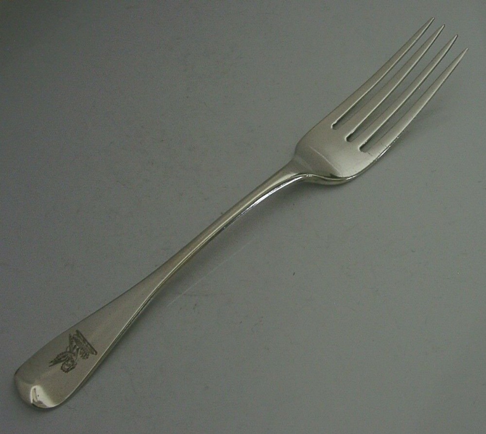 RARE YORK VICTORIAN STERLING SILVER PELICAN CRESTED FORK 1848 ANTIQUE BARBER