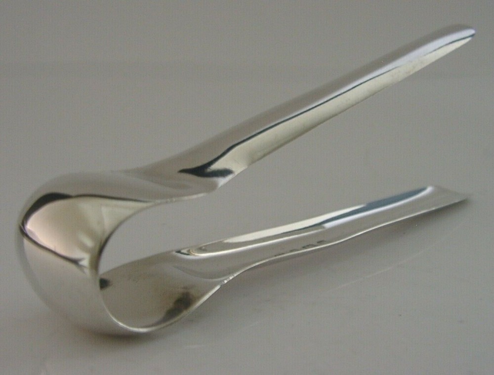 RARE ENGLISH SOLID STERLING SILVER ASPARAGUS TONGS 1902 HUKIN & HEATH