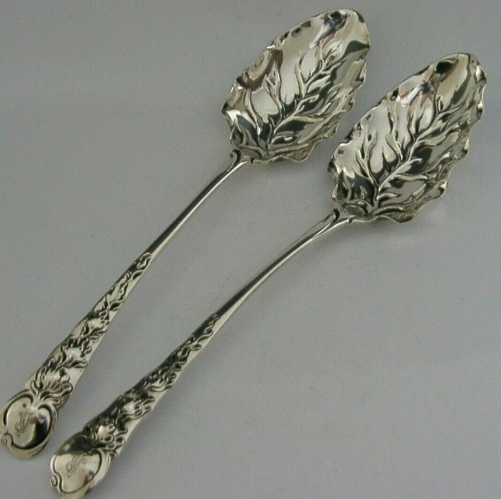 UNUSUAL ENGLISH SOLID STERLING SILVER LEAF BERRY SERVING SPOONS 1801 GEORGIAN