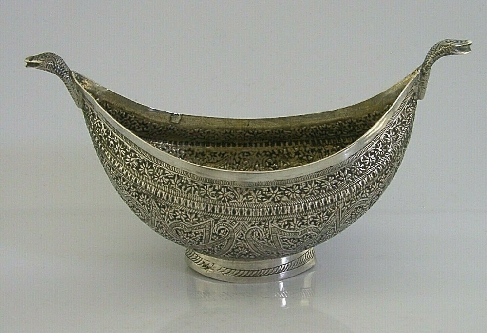 BEAUTIFUL INDIAN EASTERN SOLID SILVER KASHKUL BOWL HEAVY c1890 SNAKES 128g