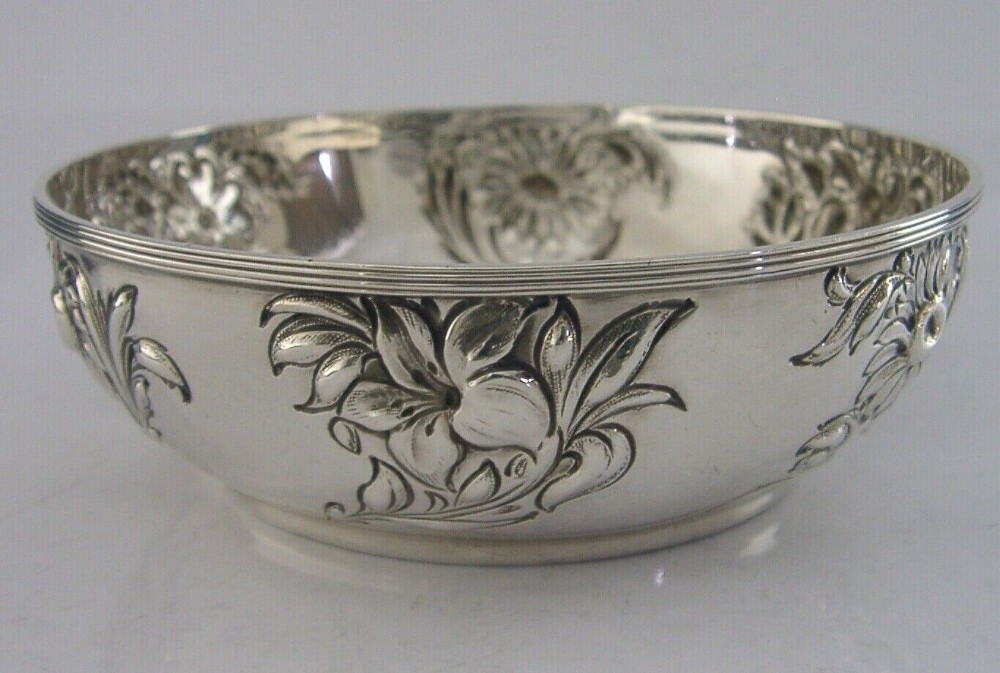 BEAUTIFUL ART NOUVEAU SOLID STERLING SILVER FLOWER DISH BOWL 1901 ANTIQUE 78g