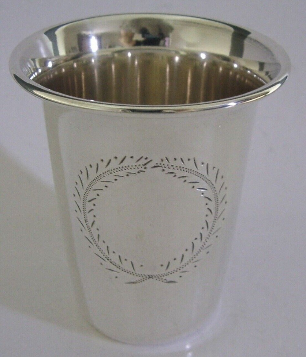 BEAUTIFUL ENGLISH SOLID STERLING SILVER BEAKER CUP LONDON 1961 LARGE 76g