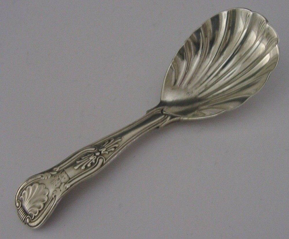 JARVIS FAMILY CRESTED VICTORIAN STERLING SILVER KINGS PATTERN CADDY SPOON 1860