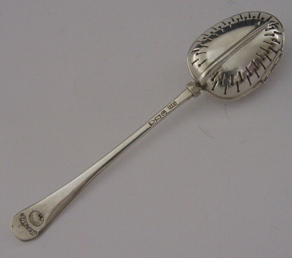 RARE ENGLISH STERLING SILVER TEA INFUSER SPOON STRAINER 1898 VICTORIAN NOVELTY