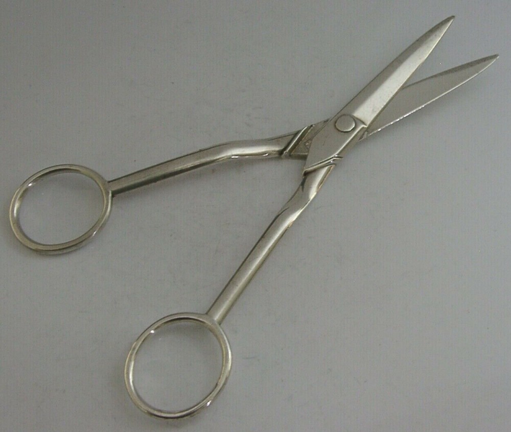 RARE GEORGIAN STERLING SILVER GRAPE WICK SEWING SCISSORS SHEARS 1818 ANTIQUE 56g