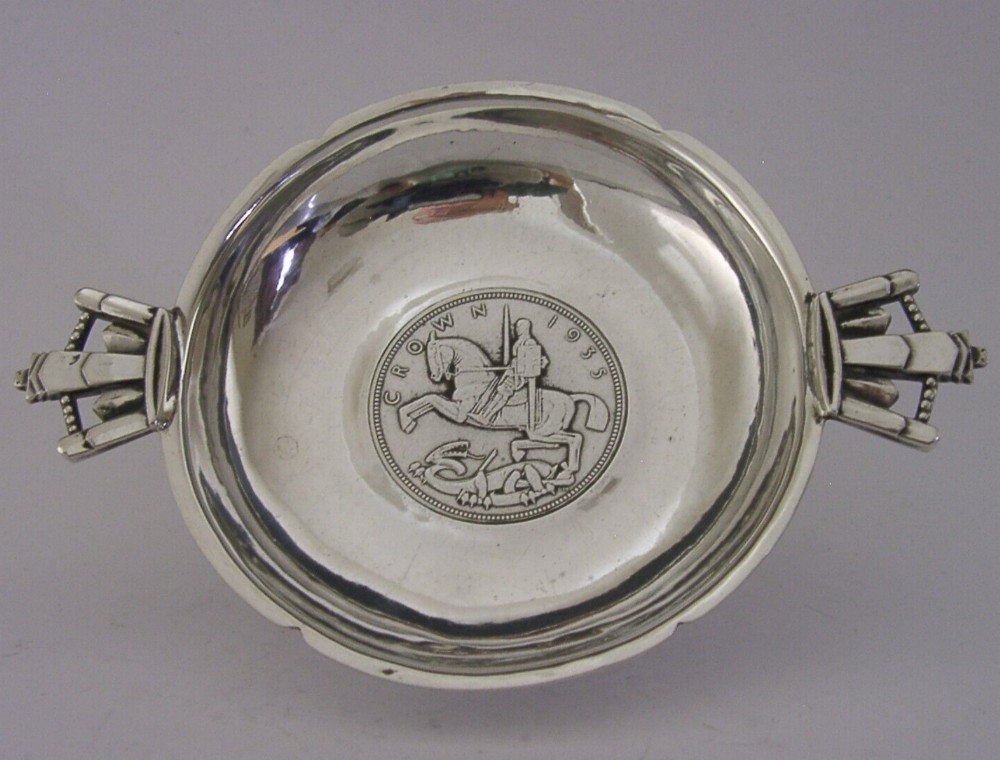 RARE ARTS & CRAFTS STERLING SILVER ROYAL CORONATION QUAICH CUP 1935 ANTIQUE 108g