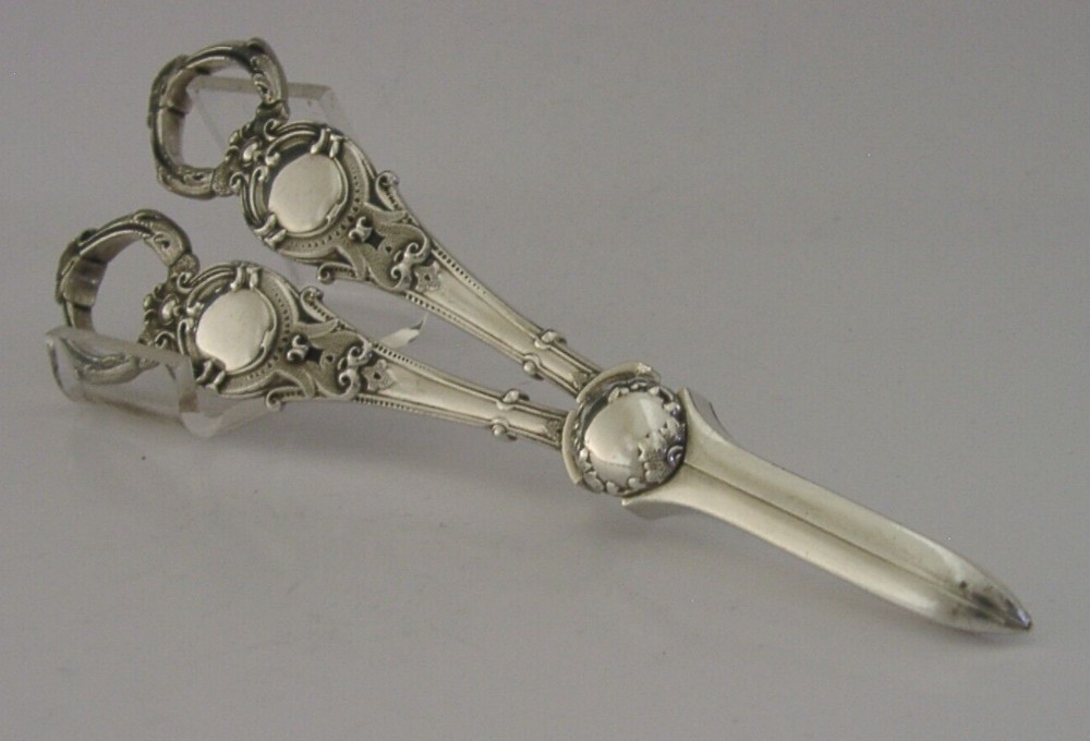 SUPERB ENGLISH EDWARDIAN STERLING SILVER GRAPE SCISSORS SHEARS 1909 ANTIQUE 120g