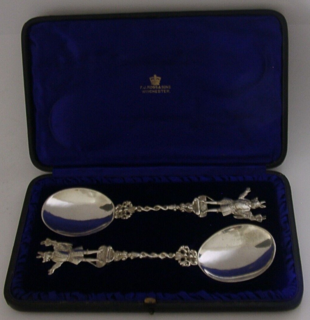 RARE ENGLISH STERLING SILVER WINCHESTER TRUSTY SERVANT SERVING SPOONS 1900