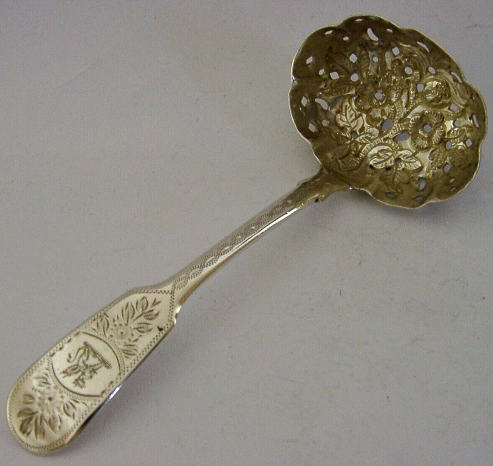 STERLING SILVER HALSEY FAMILY CRESTED CREST SUGAR SIFTER SPOON 1835 WILLIAM IV