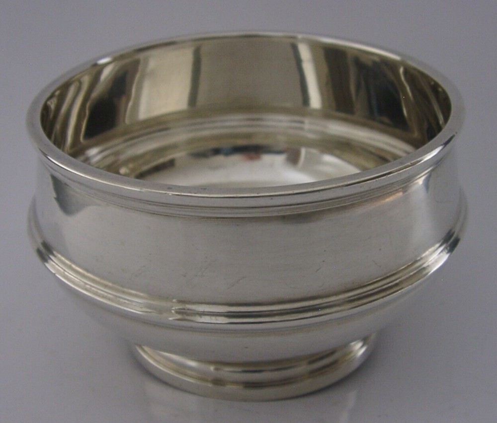 ENGLISH SOLID STERLING SILVER ART DECO SUGAR BOWL 1947 ANTIQUE 84g