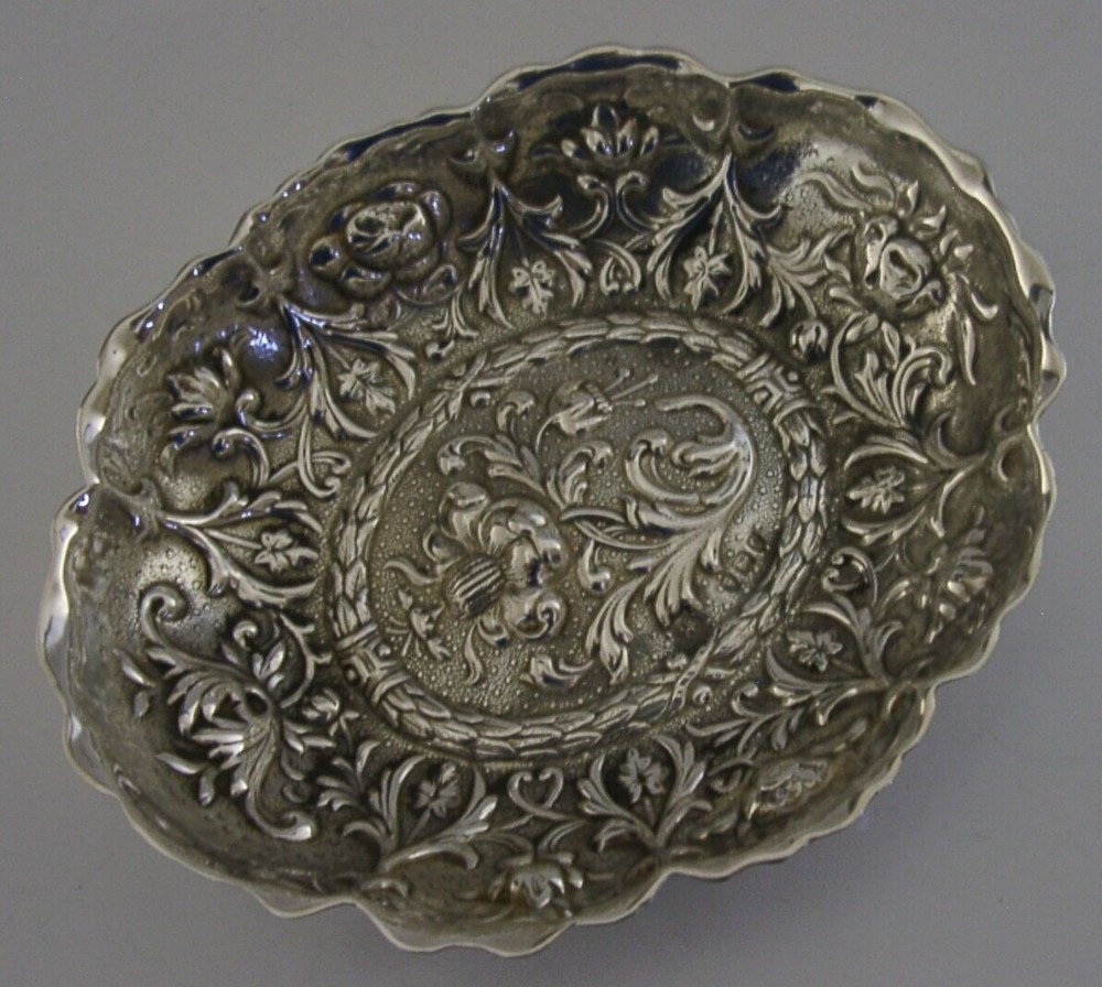 BEAUTIFUL VICTORIAN ENGLISH SOLID STERLING SILVER DISH BOWL 1895 ANTIQUE 68g