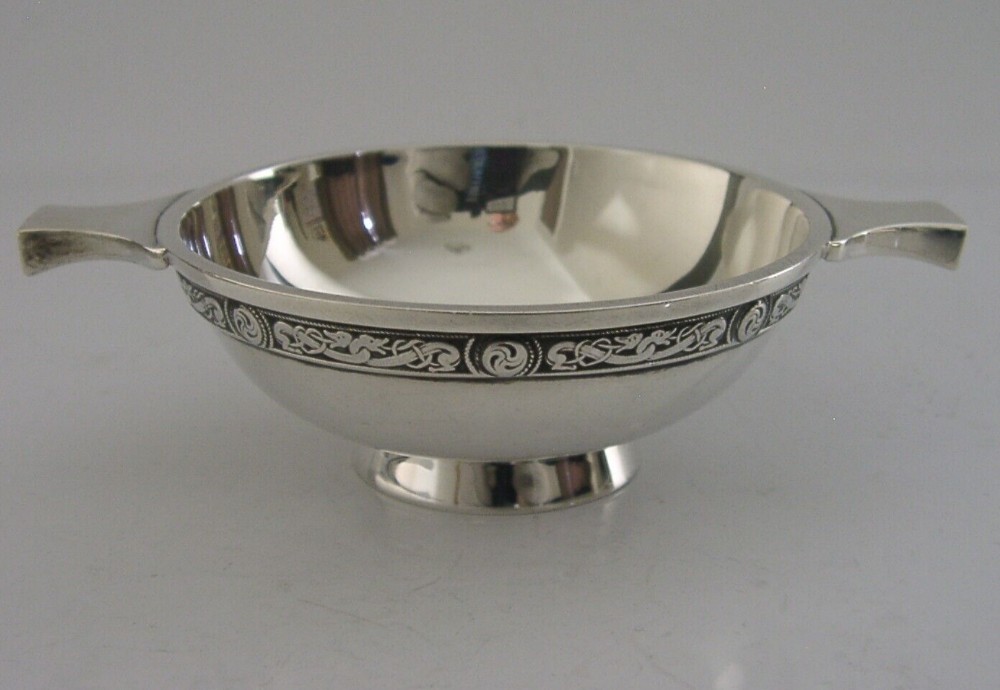 SCOTTISH SOLID STERLING SILVER CELTIC WHISKY QUAICH CUP 1968 ARTS & CRAFTS