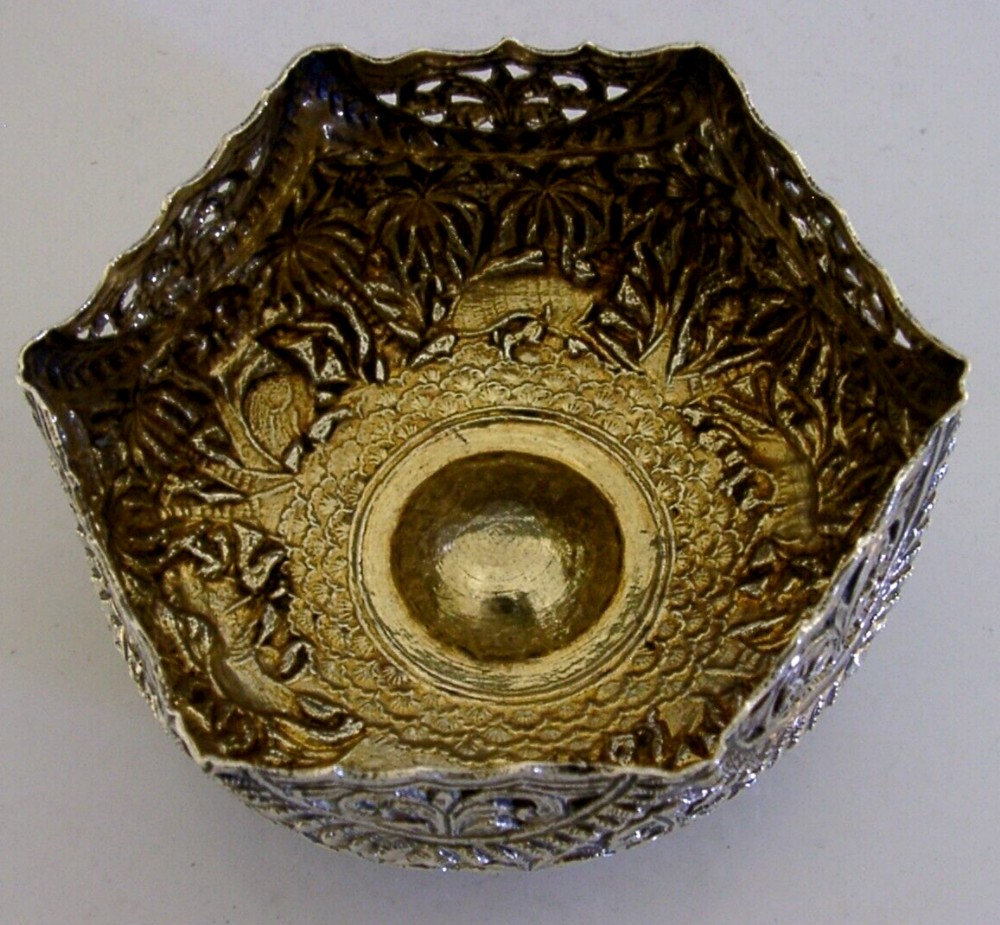 BEAUTIFUL INDIAN EASTERN SOLID SILVER ANIMAL BOWL c1900 ANTIQUE 86g