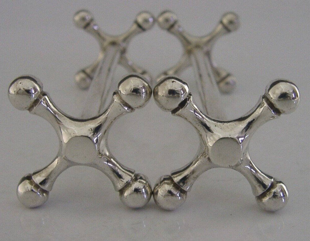 PAIR of HEAVY 108g ENGLISH SOLID STERLING SILVER LARGE CUTLERY RESTS 1915 ANTIQUE