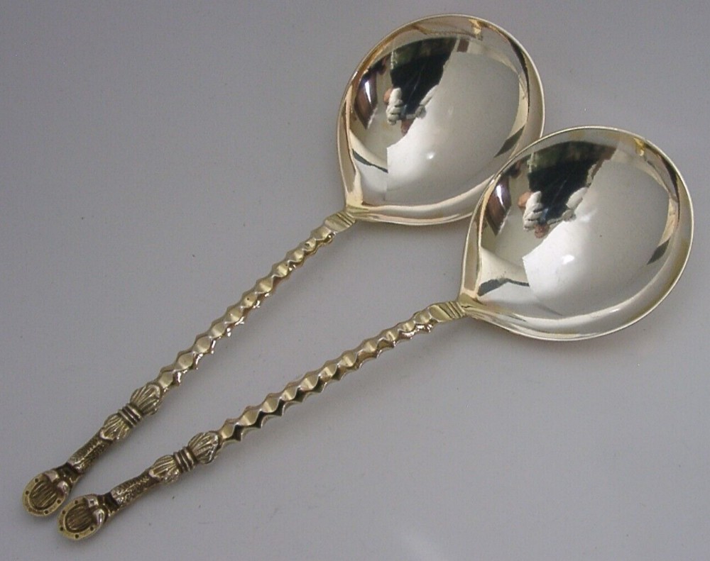 ENGLISH PAIR of STERLING SILVER HORSE HOOF SERVING SPOONS 1871 HUNTING RIDING ANTIQUES