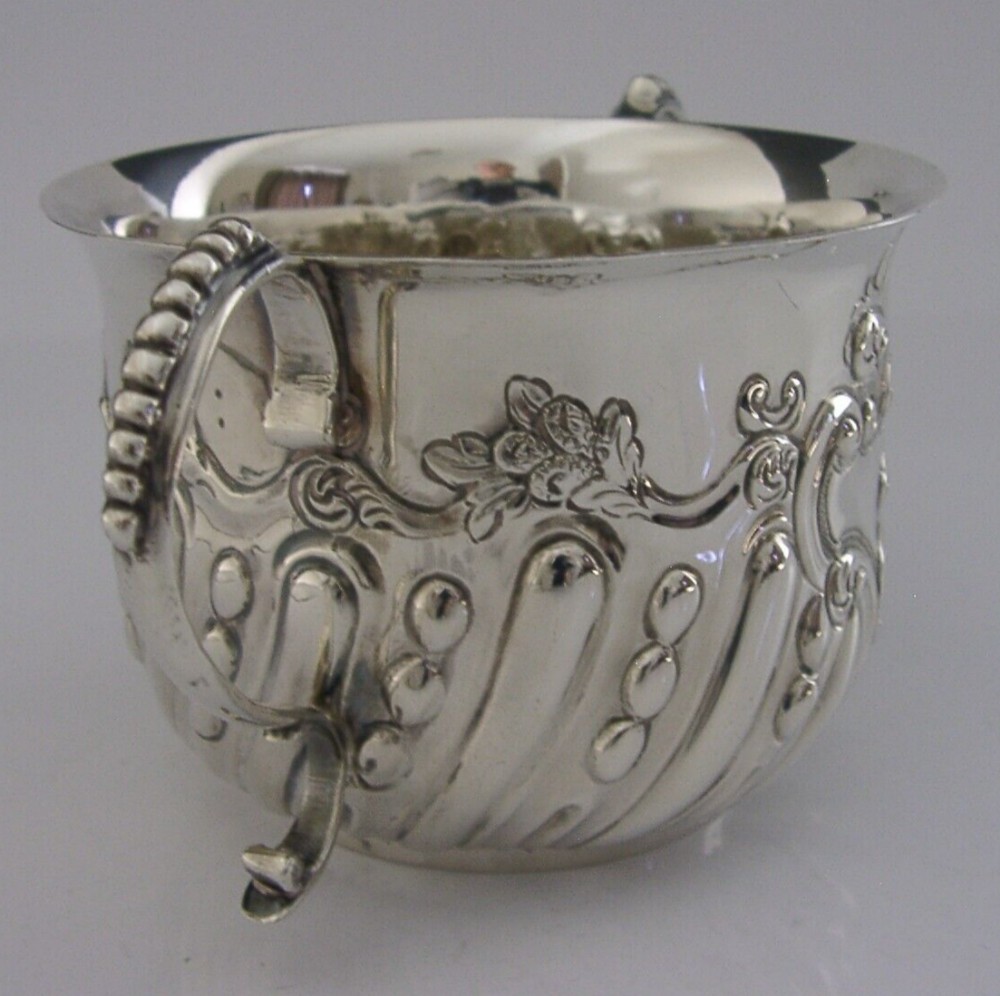 ENGLISH STERLING SILVER QUEEN ANNE 1709 COIN SET CUP PORRINGER 1894 ANTIQUE 124g