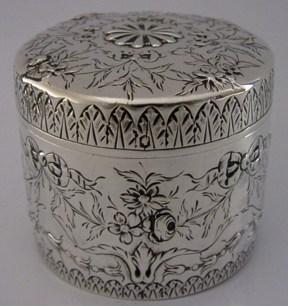 BEAUTIFUL FRENCH SOLID SILVER TABLE BOX c1900 ANTIQUE 106g V. BOIVIN