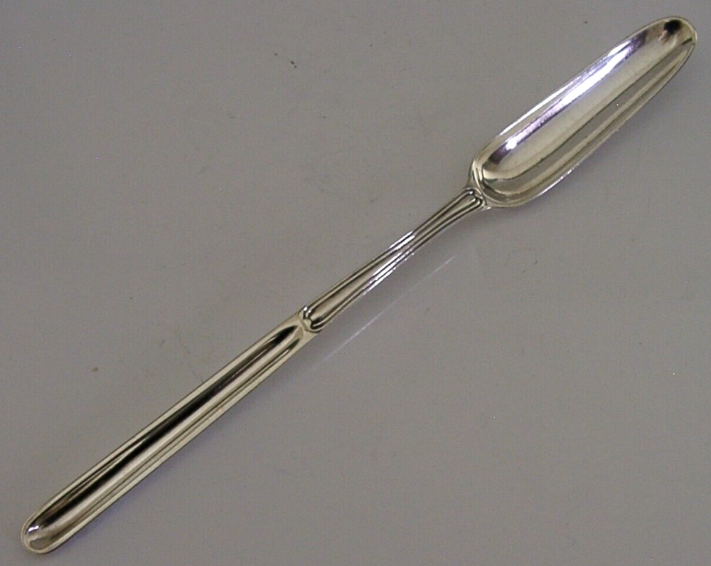 RARE PATTERN GEORGIAN SOLID STERLING SILVER MARROW SCOOP 1795 ANTIQUE