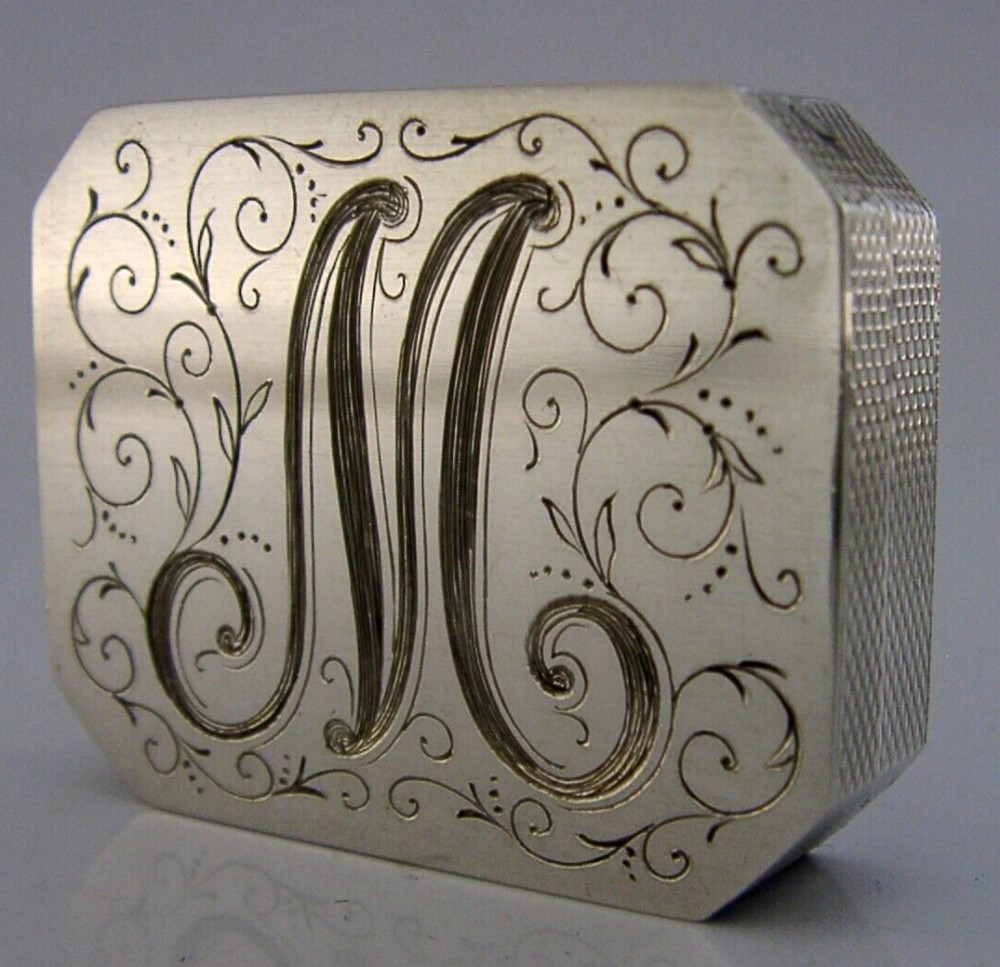 QUALITY ASPREY ENGLISH SOLID STERLING SILVER ENGINE TURNED BOX 1942 LONDON