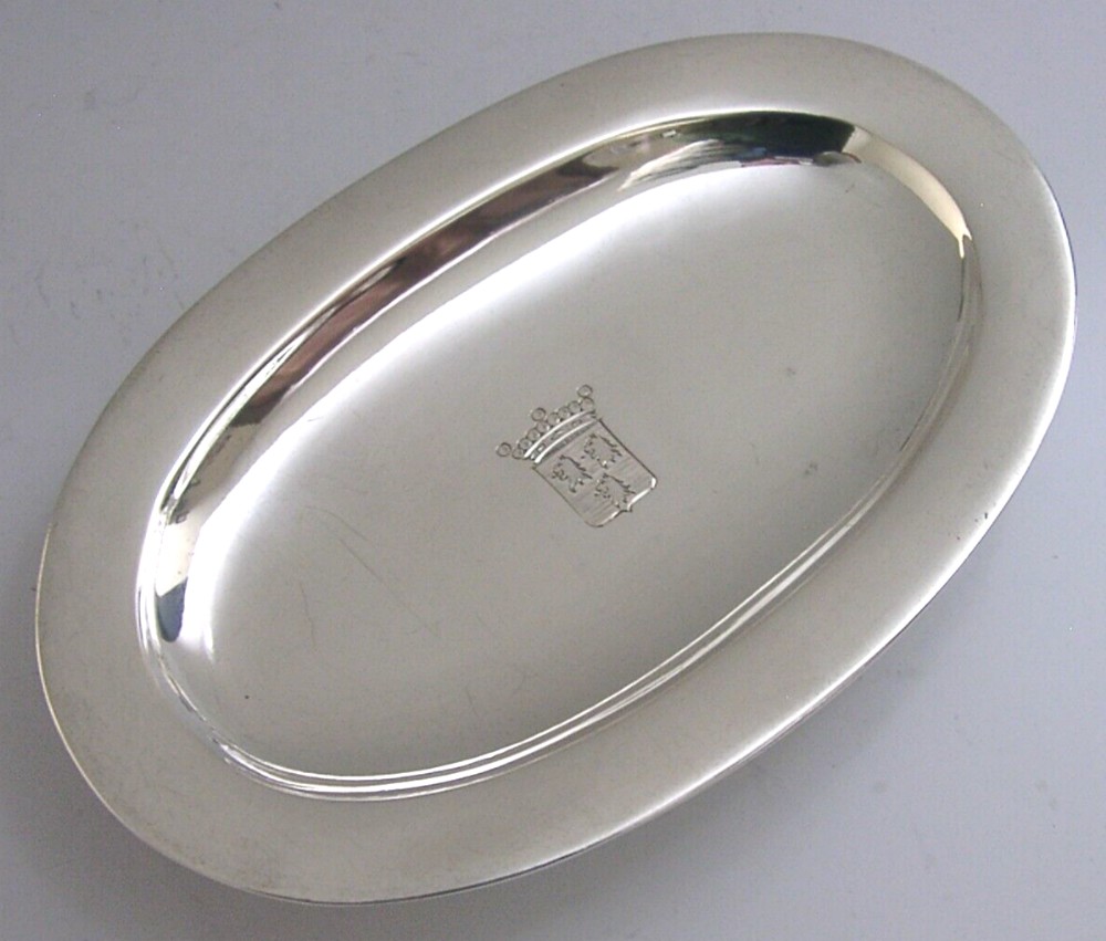 UNUSUAL SWEDISH SOLID SILVER COUNT CRESTED SOAP DESK TRINKET DISH 1910