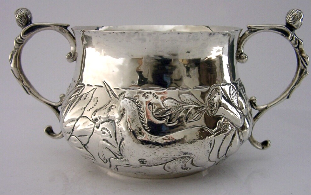 c1707 COPY LARGE LION UNICORN STERLING SILVER PORRINGER BOWL CUP 1898 250g
