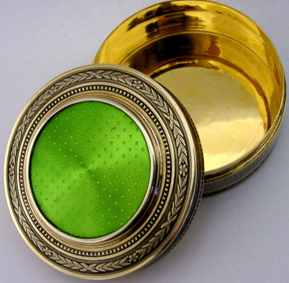 BEST QUALITY FRENCH ANTIQUE STERLING SILVER GREEN ENAMEL TABLE BOX c1900 86g