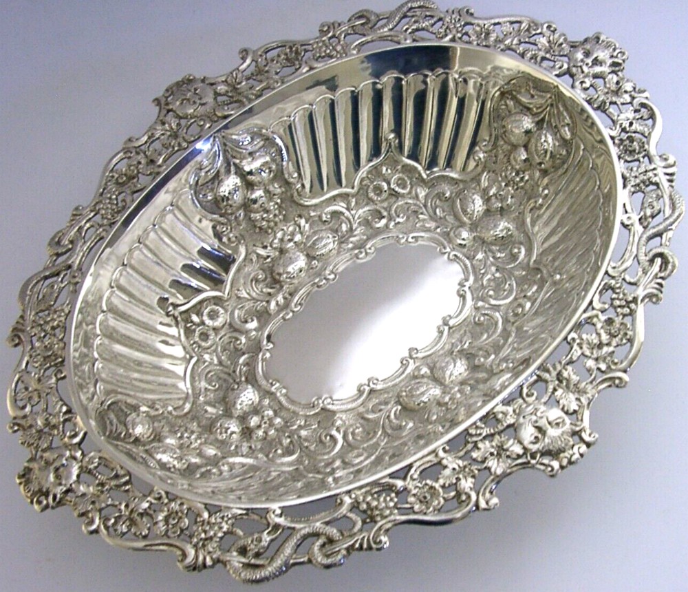 GORGEOUS VICTORIAN HEAVY SOLID STERLING SILVER BOWL 410g CATS ANTIQUE 1898