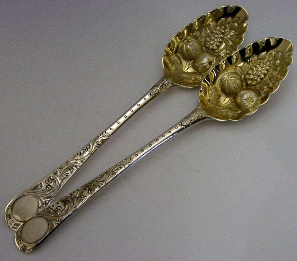 PAIR of BATEMAN ANTIQUE STERLING SILVER BERRY SERVING SPOONS 1794 ANTIQUE GEORGIAN 126g