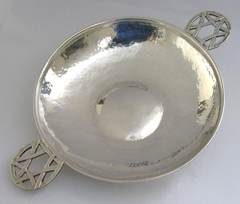 PAYNE OXFORD STERLING SILVER ARTS & CRAFTS QUAICH CUP 1916 ANTIQUE 98g
