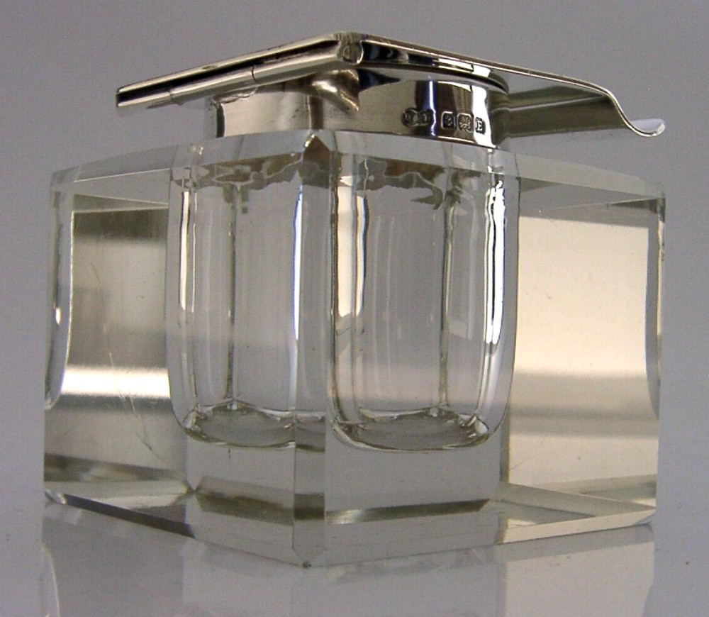 STYLISH STERLING SILVER & GLASS ART DECO INKWELL PEN REST 1929 DESK ITEM 416g