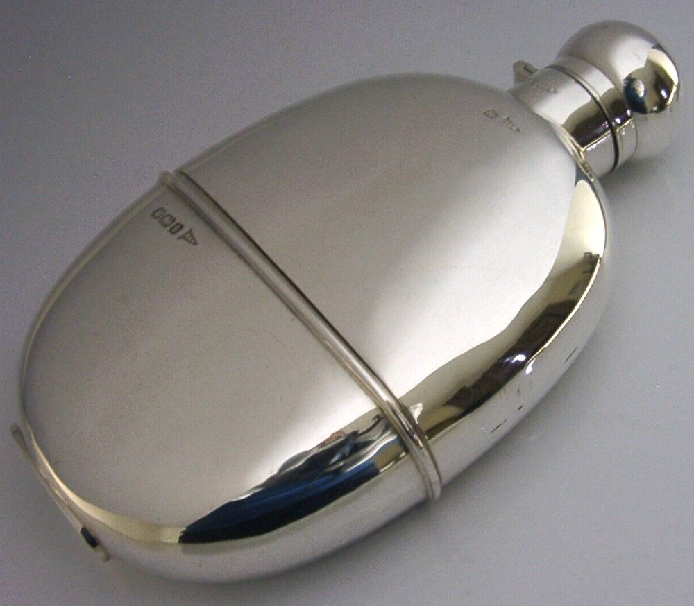 LARGE ENGLISH STERLING SILVER SPIRIT HIP FLASK 1911 HUNTING SHOOTING 294g