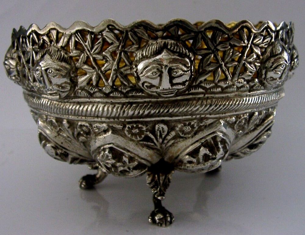 BEAUTIFUL INDIAN 152g EASTERN SOLID SILVER FACE BOWL c1900 ANTIQUE